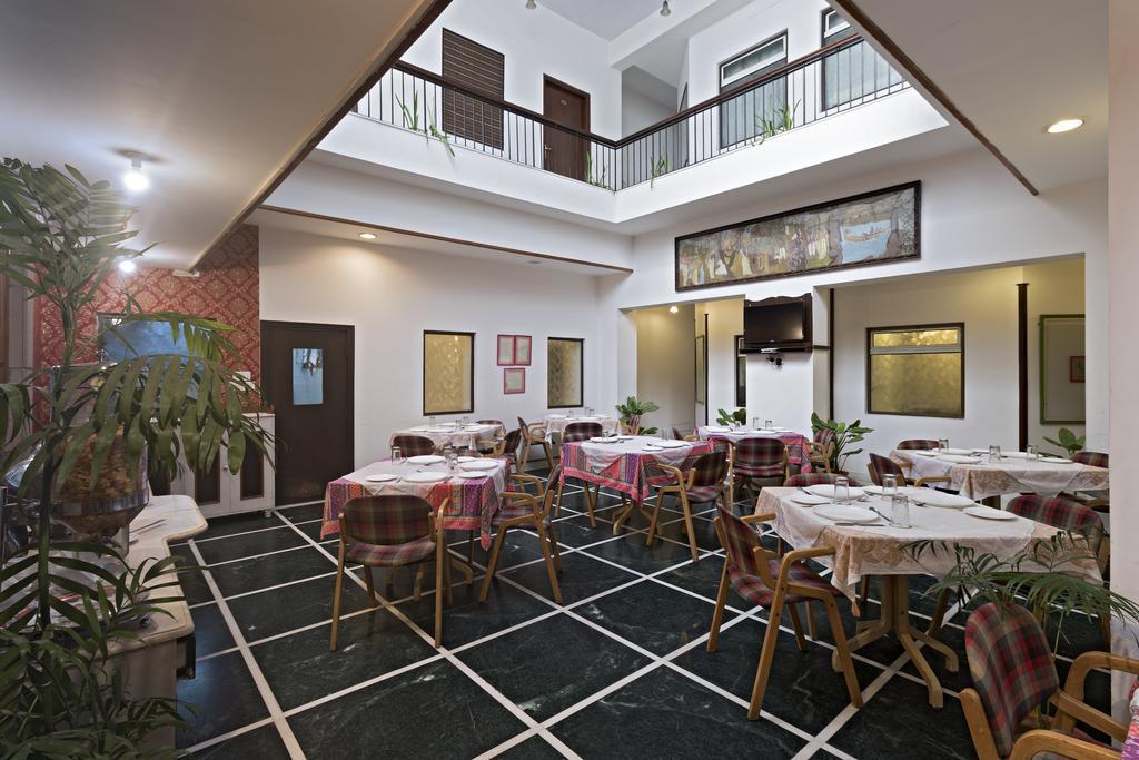 Kailrugji - A City Center Hotel Dzsaipur Kültér fotó